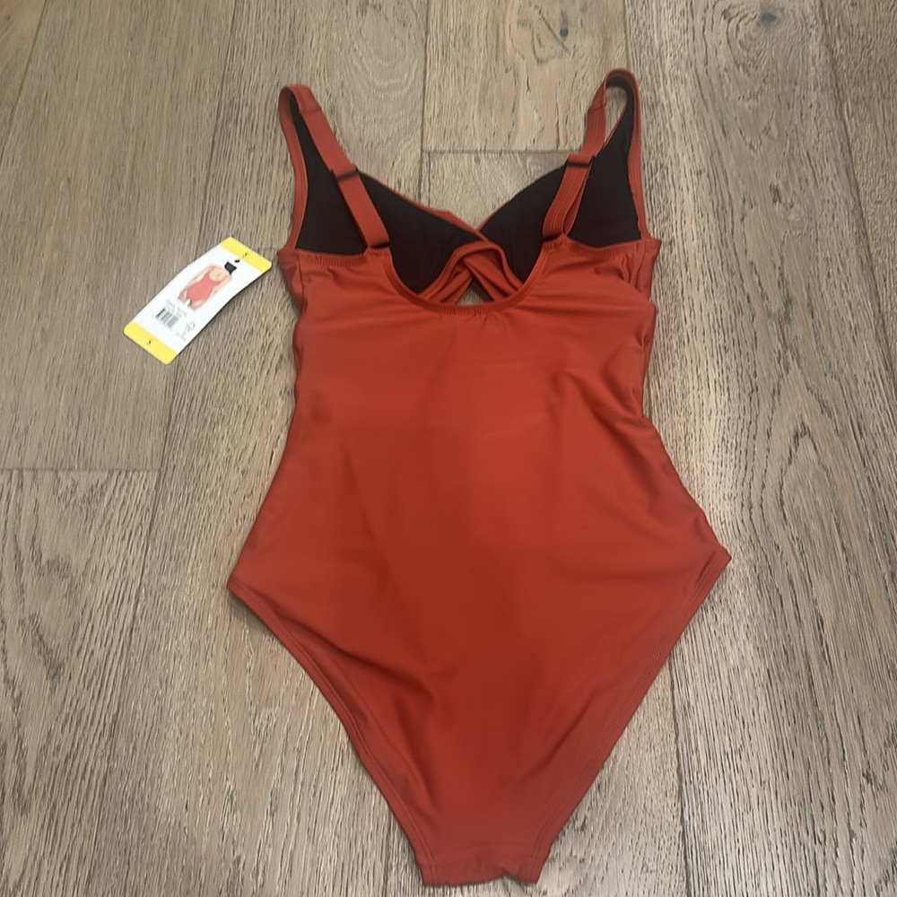 DKNY Red Shirred Keyhole Detail One-Piece Swimsuit - Picture 2 of 7